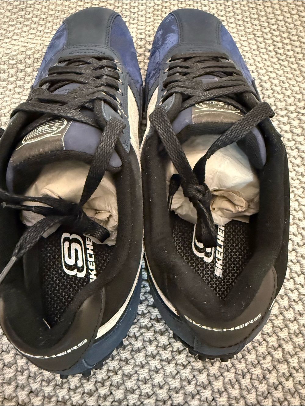 Skechers Navy Blue and Light Gray Low-Top Sneakers - Picture 4 of 8